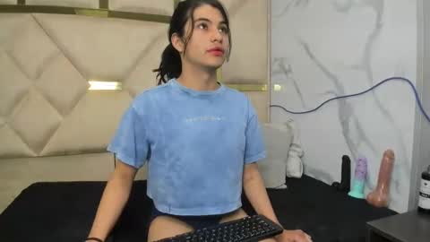 allison_69ts online show from November 2025 03:50:02 AM