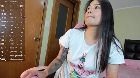 Snapshot of allison_love chatting on December 2024 09:11:02 AM allison online show from December 2024 09:11:02 AM