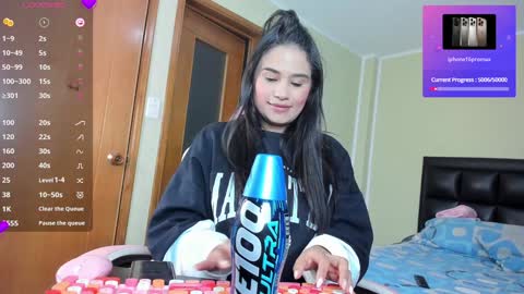 Snapshot of allison_love chatting on January 2025 01:07:02 AM allison online show from January 2025 01:07:02 AM