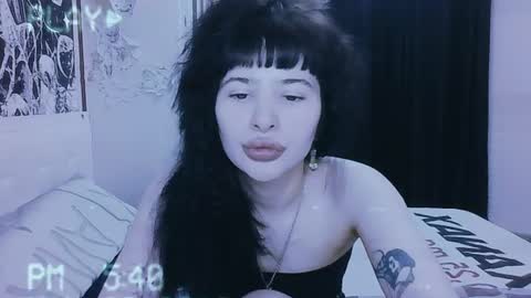 Snapshot of allisondeetz chatting on July 2026 04:33:01 PM Alis online show from July 2026 04:33:01 PM