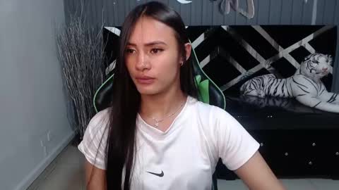 Allisson online show from March 2025 03:40:01 AM