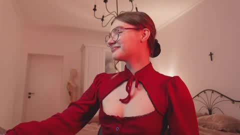 Snapshot of allotropp chatting on April 2026 06:16:02 PM ALOTROPP NOT BABY online show from April 2026 06:16:02 PM