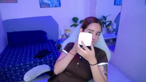 Snapshot of alloy_tiny chatting on May 2026 06:27:01 PM alloy_tiny online show from May 2026 06:27:01 PM