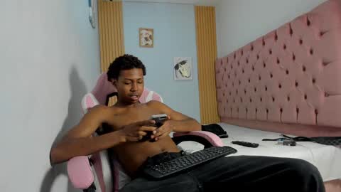 alluringangel01 online show from October 2025 02:30:01 AM