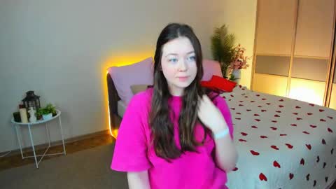Snapshot of alluringeyess chatting on May 2026 06:09:02 AM alluringeyess online show from May 2026 06:09:02 AM