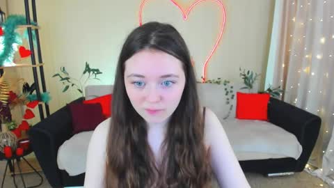 Snapshot of alluringeyess chatting on May 2026 04:28:01 PM alluringeyess online show from May 2026 04:28:01 PM