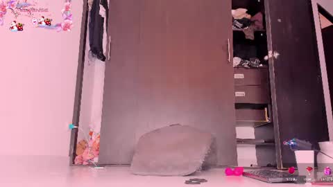 Snapshot of ally_cantero chatting on June 2026 04:30:02 PM NEW VIDEOS IN MY PROFILE online show from June 2026 04:30:02 PM