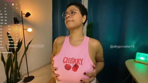 Snapshot of allygonzalez18 chatting on May 2026 06:15:02 PM Ally online show from May 2026 06:15:02 PM