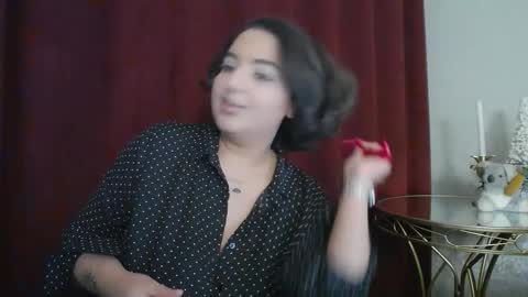         online show from December 2025 06:25:02 PM