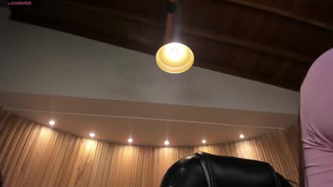 Snapshot of allyjensen chatting on February 2026 10:25:02 AM Alisson online show from February 2026 10:25:02 AM