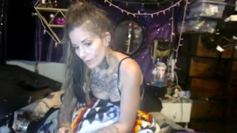 Snapshot of allymoon1369 chatting on July 2026 11:31:01 PM allymoon1369 online show from July 2026 11:31:01 PM