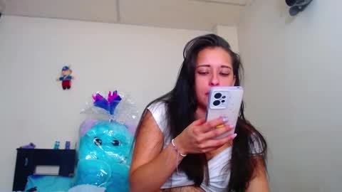 Allyson collins online show from September 2025 08:00:02 PM