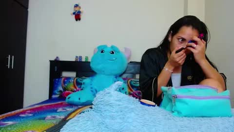 Allyson collins online show from December 2025 03:29:01 PM