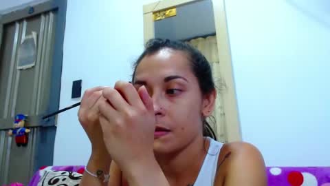 Snapshot of allyson_collins_ chatting on May 2026 09:13:01 PM Allyson collins online show from May 2026 09:13:01 PM