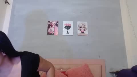 Snapshot of alma_meza chatting on October 2025 02:07:02 PM alma_meza online show from October 2025 02:07:02 PM