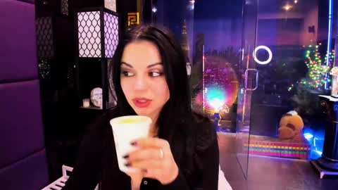 Alma online show from February 2025 10:22:01 AM