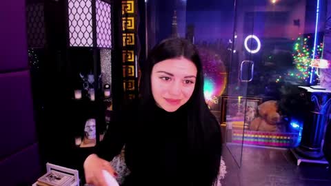 Snapshot of alma_pearl chatting on June 2026 06:52:02 AM Alma online show from June 2026 06:52:02 AM
