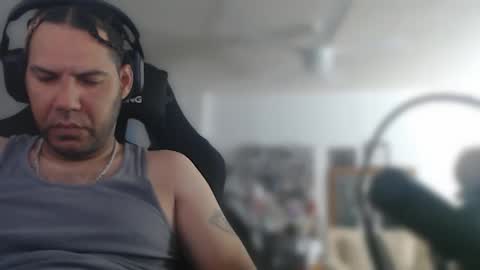 simplyfaded online show from November 2025 11:09:02 AM