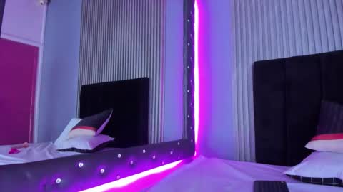 alondra_tits online show from November 2025 01:02:02 PM