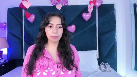 Snapshot of alondramendez chatting on February 2025 10:49:02 AM AlondraMendez online show from February 2025 10:49:02 AM