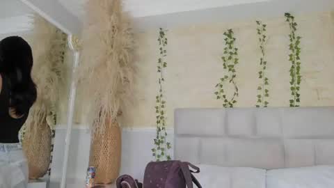Snapshot of alondrasoomer chatting on June 2026 04:37:02 AM ALONDRA CUTE online show from June 2026 04:37:02 AM