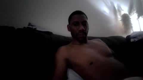 Snapshot of aloysiuz chatting on May 2026 02:30:01 AM Aloysius online show from May 2026 02:30:01 AM
