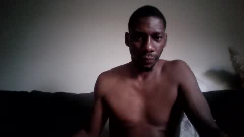 Snapshot of aloysiuz chatting on May 2026 11:07:01 AM Aloysius online show from May 2026 11:07:01 AM