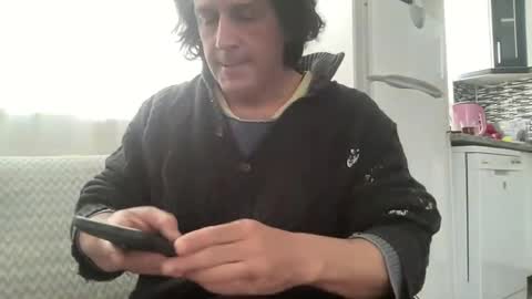 Snapshot of alphandre chatting on February 2025 10:30:01 AM AlphAndre online show from February 2025 10:30:01 AM