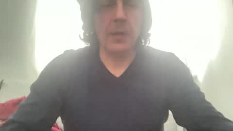 Snapshot of alphandre chatting on March 2025 01:20:01 PM AlphAndre online show from March 2025 01:20:01 PM