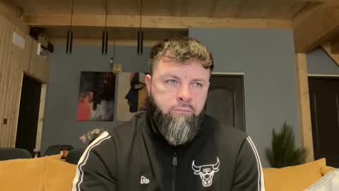 Jhonny online show from February 2026 03:50:01 AM