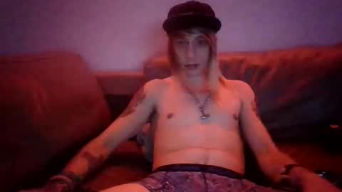 altboy010 online show from November 2025 02:57:01 AM
