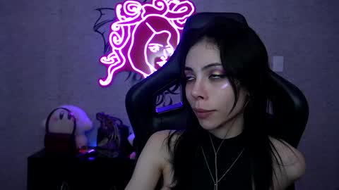 Snapshot of altsofie chatting on December 2024 07:21:01 AM Sofie Kimino online show from December 2024 07:21:01 AM