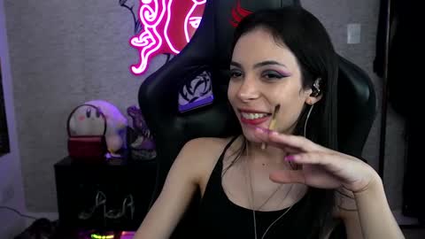 Snapshot of altsofie chatting on December 2024 04:17:01 PM Sofie Kimino online show from December 2024 04:17:01 PM