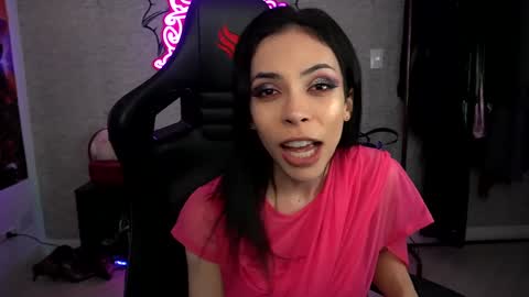 Snapshot of altsofie chatting on December 2024 05:21:01 AM Sofie Kimino online show from December 2024 05:21:01 AM