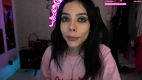 Snapshot of altsofie chatting on March 2025 03:51:02 AM Sofie Kimino online show from March 2025 03:51:02 AM