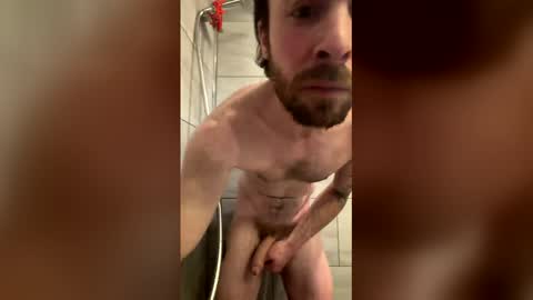 alx_xx online show from April 2026 12:14:01 PM