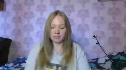 Snapshot of alya764770 chatting on June 2026 07:14:02 AM alya764770 online show from June 2026 07:14:02 AM