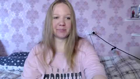 Snapshot of alya764770 chatting on July 2026 01:59:02 AM alya764770 online show from July 2026 01:59:02 AM