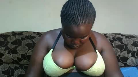 Snapshot of alyabeiby chatting on May 2026 12:00:01 PM alyabeiby online show from May 2026 12:00:01 PM