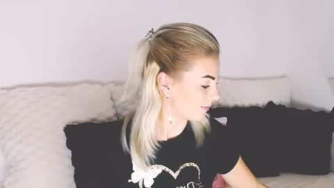 aly online show from November 2025 10:05:01 AM