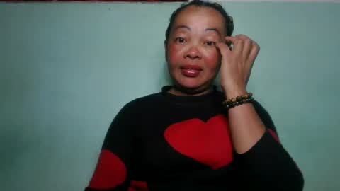 Snapshot of alypierette chatting on June 2026 04:51:02 AM alypierette online show from June 2026 04:51:02 AM
