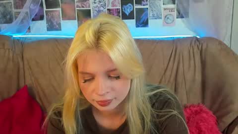 Alysa   7GMT  online show from January 2026 01:47:02 PM