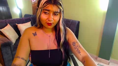 Snapshot of alyshachopra chatting on March 2025 08:45:01 AM ALYSHA online show from March 2025 08:45:01 AM