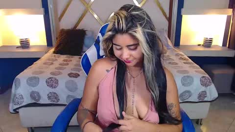 Snapshot of alyshachopra chatting on March 2025 08:48:02 AM ALYSHA online show from March 2025 08:48:02 AM