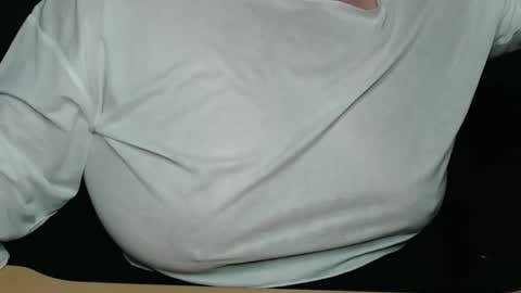 Alyss Skye online show from October 2025 01:17:02 AM