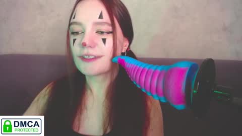 Alyssa online show from November 2025 09:44:02 AM