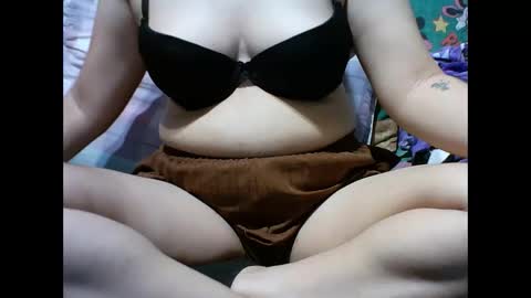 alyssa_hope online show from November 2025 10:42:01 PM