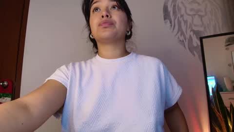 Snapshot of alyssia_wolds_1 chatting on October 2025 03:09:01 AM alyssia wolds online show from October 2025 03:09:01 AM