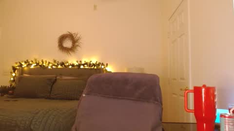 Alyssiaamorexo online show from December 2025 04:35:01 PM