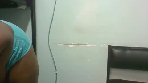Snapshot of am_creme_delight chatting on May 2026 09:09:02 PM am_creme_delight online show from May 2026 09:09:02 PM